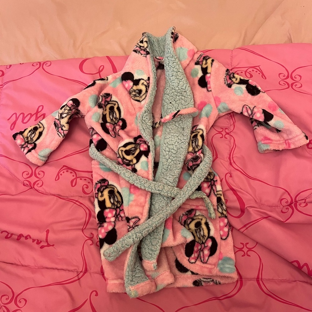 Minnie Mouse robe 3T